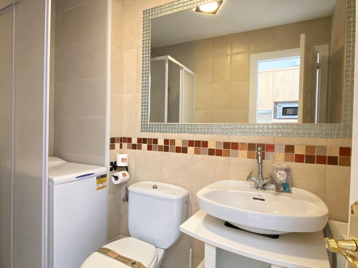 Naricha 3 Apartments Casasol ネルハ エクステリア 写真