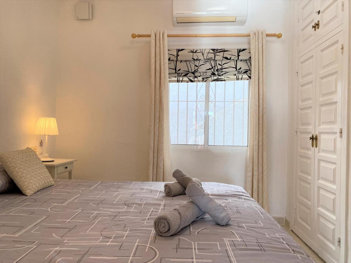 Naricha 3 Apartments Casasol ネルハ エクステリア 写真