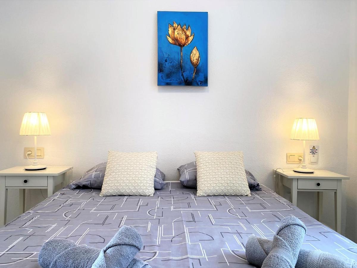 Naricha 3 Apartments Casasol ネルハ エクステリア 写真